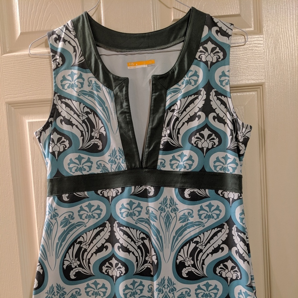 Lucy sleeveless tunic